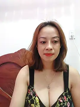 Baby-bigboobs20 online show from 22, 11, 2025