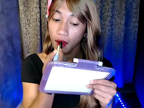 taylaxuxu online show from 19, 12, 2025