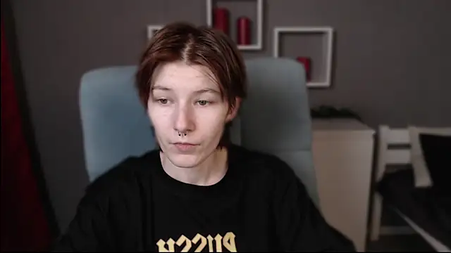 Snapshot of guitarandangell chatting on 16, 11, 2025 guitarandangell online show from 16, 11, 2025