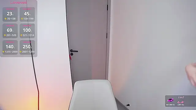 Snapshot of Kinadolly chatting on 9, 11, 2025 Kinadolly online show from 9, 11, 2025