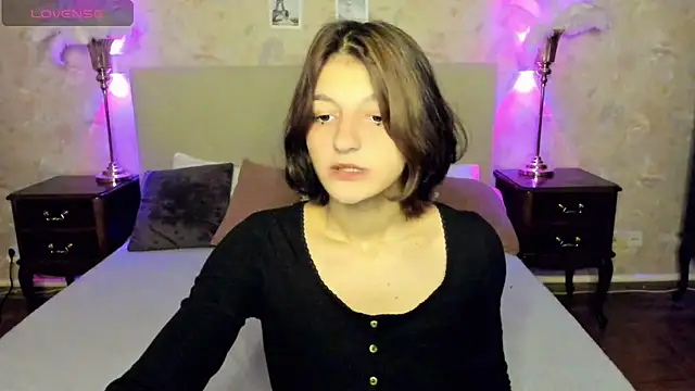 A Skyy online show from 6, 11, 2025