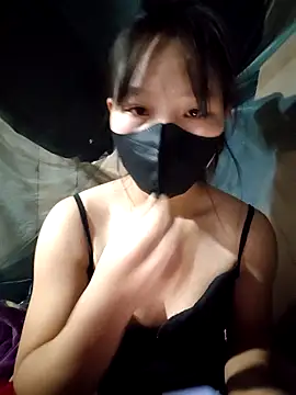 linh-miu99 online show from 21, 11, 2025