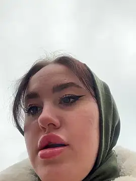 KiraSunshine online show from 30, 10, 2025