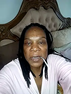 Snapshot of Hotcougar chatting on 24, 10, 2025 Hotcougar online show from 24, 10, 2025