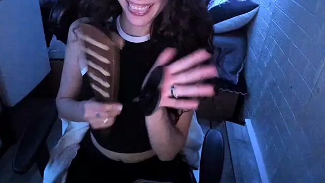 MartesBratty online show from 26, 2, 2026