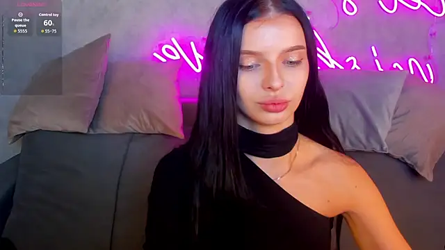 Snapshot of Eva_Mayers chatting on 6, 11, 2025 Eva Mayers online show from 6, 11, 2025