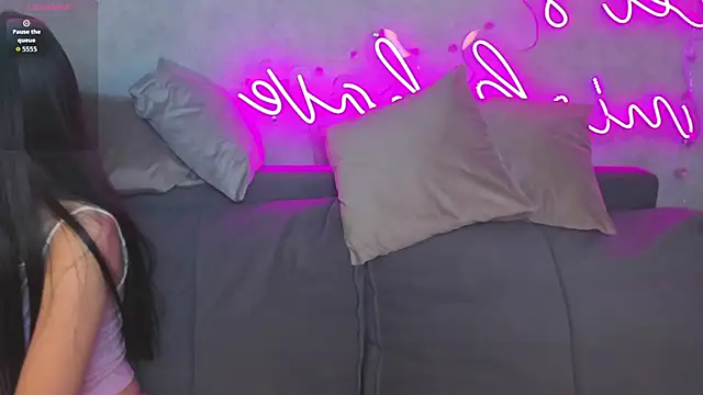 Snapshot of Eva_Mayers chatting on 13, 11, 2025 Eva Mayers online show from 13, 11, 2025