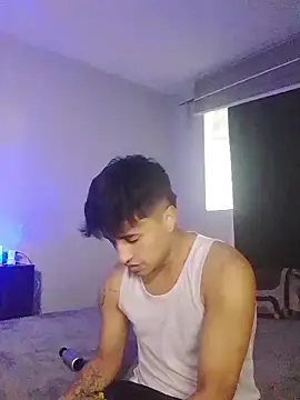 Snapshot of jhon_mendoza_ chatting on 28, 10, 2025 jhon mendoza online show from 28, 10, 2025