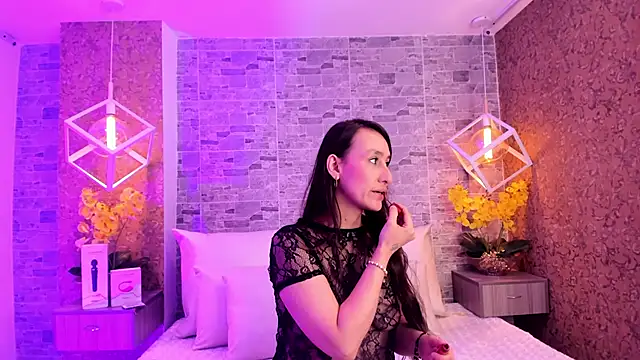 Catalina-Thompson online show from 24, 10, 2025