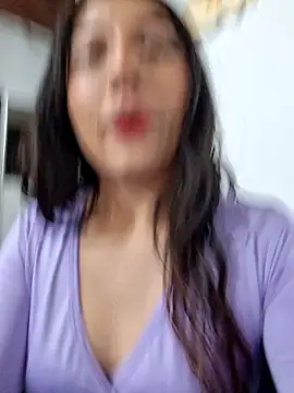 Snapshot of chloebrownn03 chatting on 29, 10, 2025 chloebrownn03 online show from 29, 10, 2025