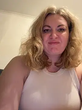 Amelia-Diamond online show from 17, 11, 2025