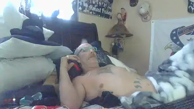 Snapshot of bigdaddyrooster chatting on 1, 2, 2026 bigdaddyrooster online show from 1, 2, 2026