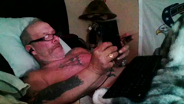 Snapshot of bigdaddyrooster chatting on 6, 2, 2026 bigdaddyrooster online show from 6, 2, 2026