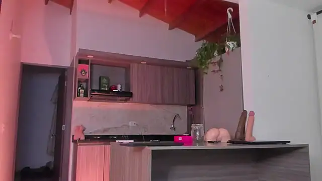 Snapshot of valeriahornier chatting on 15, 11, 2025 valeriahornier online show from 15, 11, 2025