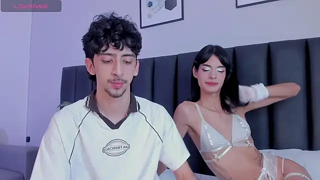 Snapshot of jennierrubyjane chatting on 8, 11, 2025 jennierrubyjane online show from 8, 11, 2025