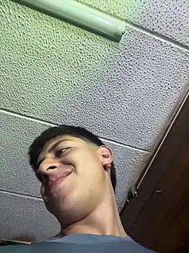 motomotoboy online show from 17, 4, 2026