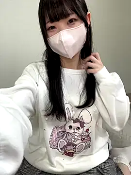 Snapshot of Reina_cute_00_ chatting on 8, 11, 2025 Reina cute 00 online show from 8, 11, 2025