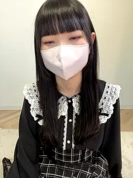 Snapshot of Reina_cute_00_ chatting on 22, 11, 2025 Reina cute 00 online show from 22, 11, 2025