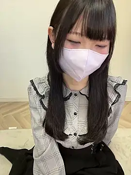 Snapshot of Reina_cute_00_ chatting on 20, 12, 2025 Reina cute 00 online show from 20, 12, 2025