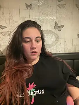 Snapshot of YourFrenchFeliciexo chatting on 1, 12, 2025 YourFrenchFeliciexo online show from 1, 12, 2025