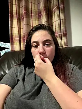 Snapshot of YourFrenchFeliciexo chatting on 5, 12, 2025 YourFrenchFeliciexo online show from 5, 12, 2025