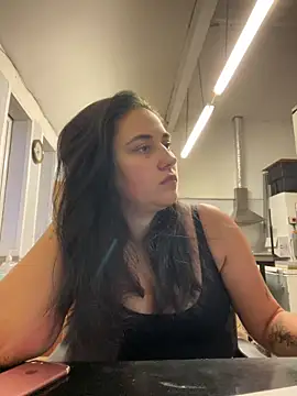 Snapshot of YourFrenchFeliciexo chatting on 18, 12, 2025 YourFrenchFeliciexo online show from 18, 12, 2025