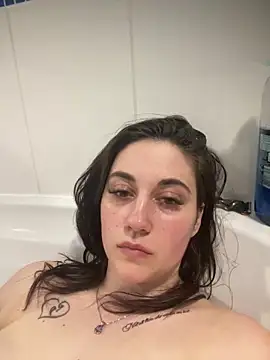 Snapshot of YourFrenchFeliciexo chatting on 18, 3, 2026 YourFrenchFeliciexo online show from 18, 3, 2026