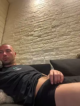 Rotteei1 online show from 1, 6, 2026