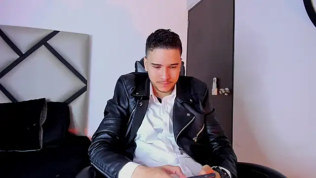 mike 257 online show from 27, 10, 2025