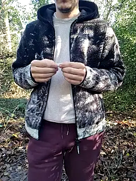 Snapshot of bbyxklaus chatting on 21, 11, 2025 bbyxklaus online show from 21, 11, 2025