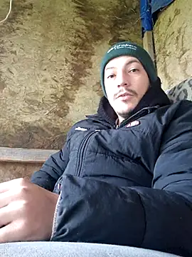 Snapshot of bbyxklaus chatting on 22, 11, 2025 bbyxklaus online show from 22, 11, 2025