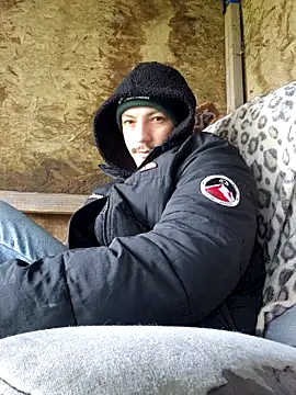 Snapshot of bbyxklaus chatting on 25, 11, 2025 bbyxklaus online show from 25, 11, 2025