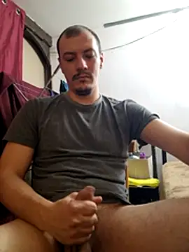 Snapshot of bbyxklaus chatting on 28, 11, 2025 bbyxklaus online show from 28, 11, 2025