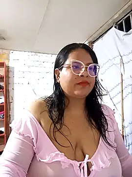 celeste122595 online show from 4, 4, 2026