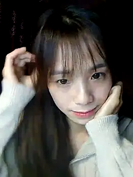 Snapshot of Monkey-0d chatting on 8, 11, 2025 Monkey-0d online show from 8, 11, 2025