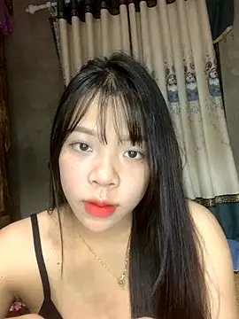 Snapshot of Duck_dona chatting on 8, 11, 2025 Duck dona online show from 8, 11, 2025