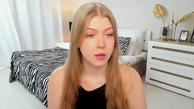 Snapshot of Stella_Light chatting on 4, 2, 2026 Stella Light online show from 4, 2, 2026