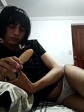 Snapshot of sophiasleepy1 chatting on 10, 11, 2025 sophiasleepy1 online show from 10, 11, 2025