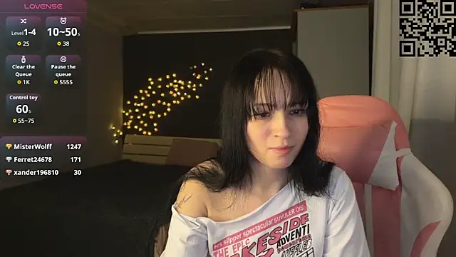 ella simons online show from 25, 3, 2026