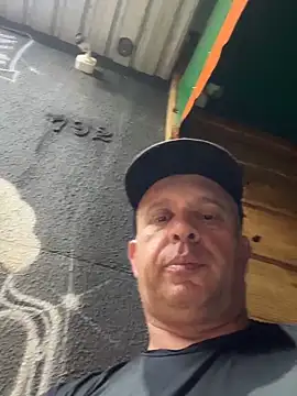 Snapshot of wellingtonmds chatting on 7, 11, 2025 wellingtonmds online show from 7, 11, 2025