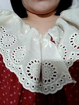 Snapshot of Mina-02 chatting on 20, 11, 2025 Mina-02 online show from 20, 11, 2025