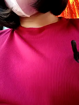 Snapshot of Mina-02 chatting on 30, 11, 2025 Mina-02 online show from 30, 11, 2025