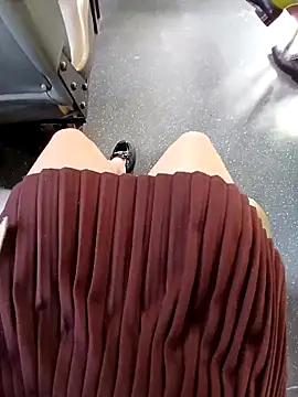 Snapshot of Mina-02 chatting on 17, 12, 2025 Mina-02 online show from 17, 12, 2025