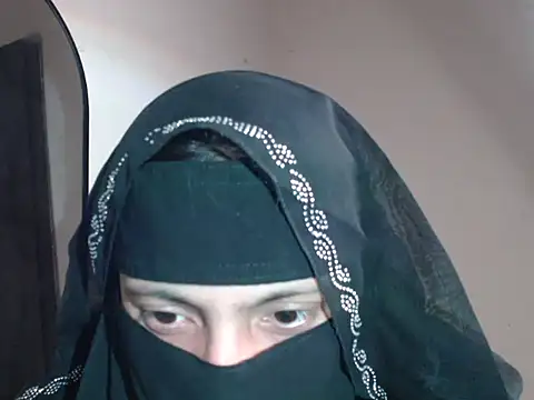 Hottie hania online show from 11, 11, 2025