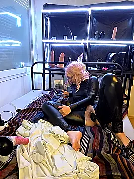 LunaXshade online show from 11, 1, 2026