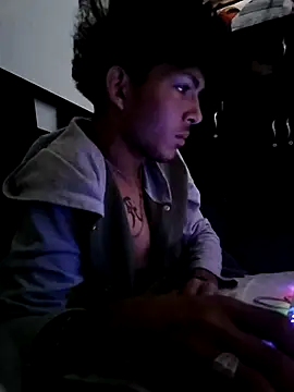 Snapshot of LyliaWood chatting on 23, 10, 2025 LyliaWood online show from 23, 10, 2025