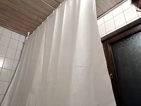 Snapshot of Cassy-Bloom chatting on 11, 2, 2026 Cassy-Bloom online show from 11, 2, 2026