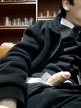 Carriata larry online show from 15, 11, 2025