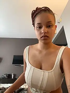 Snapshot of guinness_cp chatting on 23, 11, 2025 guinness cp online show from 23, 11, 2025