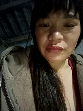 Snapshot of chipu06 chatting on 12, 11, 2025 chipu06 online show from 12, 11, 2025